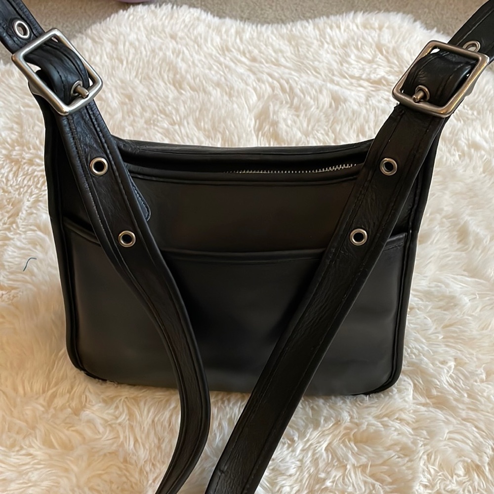Vintage Coach 9966 Black with nickel hardware